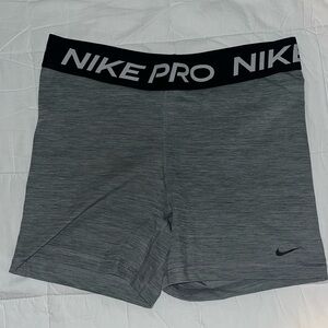 Grey Nike Pro shorts Size Large